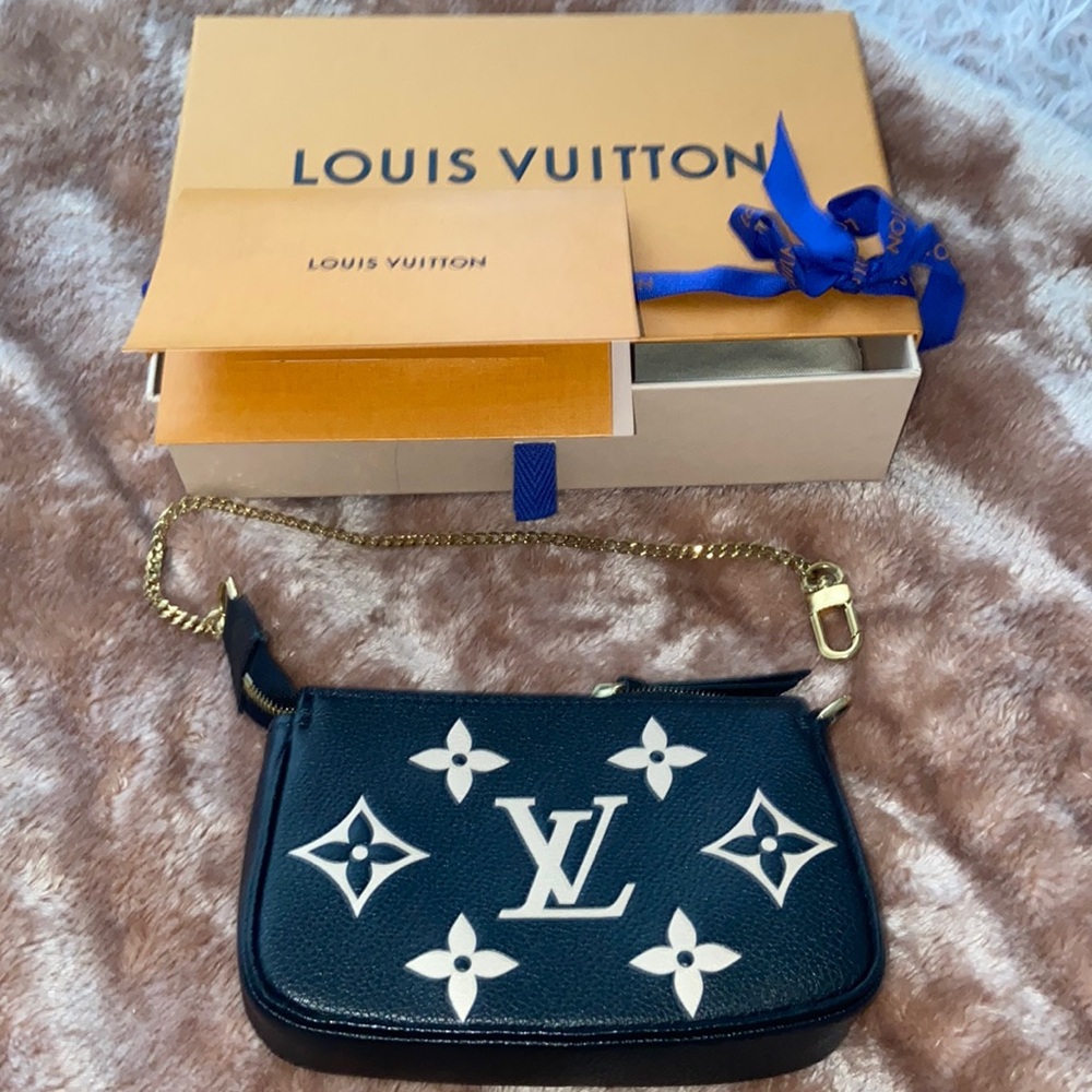 Louis Vuitton Pochette Accessoires Bicolor Monogram Empreinte Giant Mini